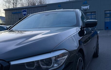 BMW 5 серия, 2017 год, 2 440 000 рублей, 14 фотография
