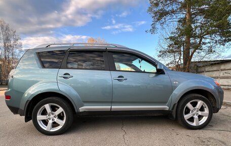 Mitsubishi Outlander III рестайлинг 3, 2008 год, 1 250 000 рублей, 5 фотография