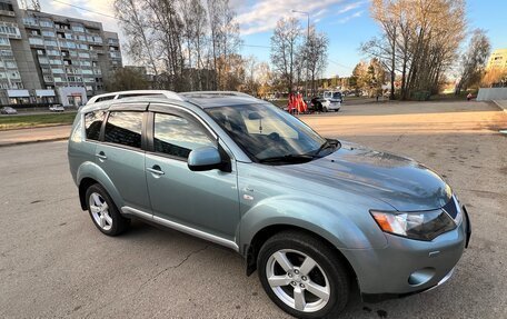 Mitsubishi Outlander III рестайлинг 3, 2008 год, 1 250 000 рублей, 4 фотография
