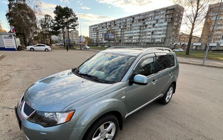Mitsubishi Outlander III рестайлинг 3, 2008 год, 1 250 000 рублей, 15 фотография