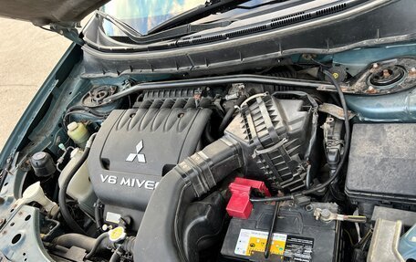 Mitsubishi Outlander III рестайлинг 3, 2008 год, 1 250 000 рублей, 30 фотография