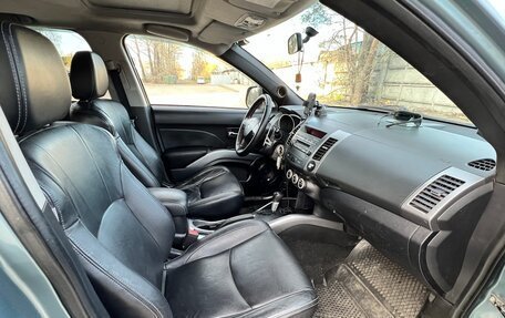 Mitsubishi Outlander III рестайлинг 3, 2008 год, 1 250 000 рублей, 21 фотография