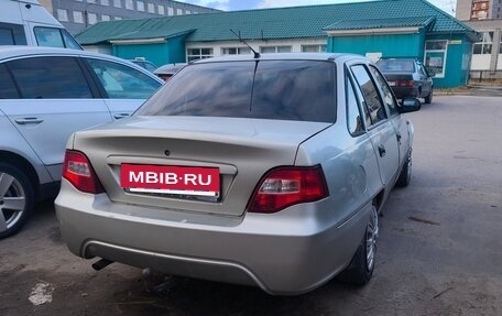 Daewoo Nexia I рестайлинг, 2008 год, 180 000 рублей, 2 фотография