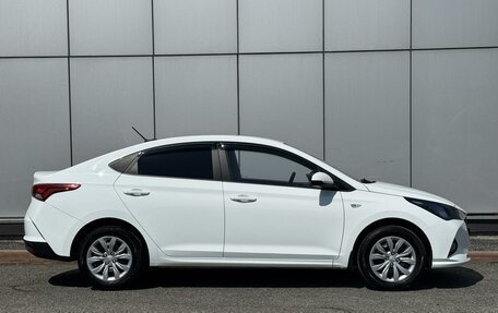 Hyundai Solaris II рестайлинг, 2020 год, 1 399 999 рублей, 5 фотография