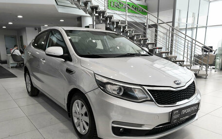 KIA Rio III рестайлинг, 2016 год, 850 000 рублей, 3 фотография
