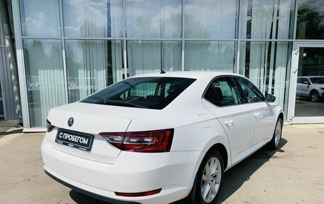Skoda Superb III рестайлинг, 2017 год, 1 850 000 рублей, 5 фотография