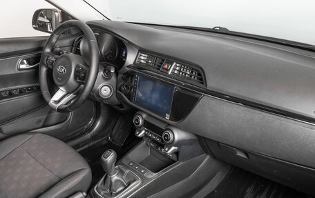 KIA Rio IV, 2017 год, 1 371 600 рублей, 7 фотография