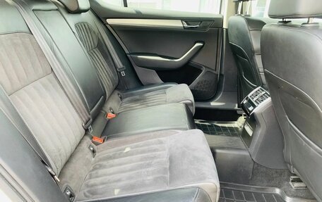 Skoda Superb III рестайлинг, 2017 год, 1 850 000 рублей, 11 фотография