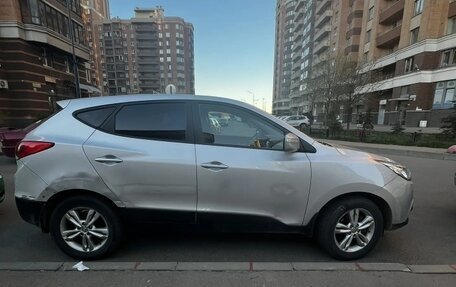 Hyundai ix35 I рестайлинг, 2013 год, 860 000 рублей, 4 фотография