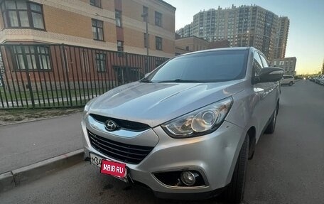Hyundai ix35 I рестайлинг, 2013 год, 860 000 рублей, 2 фотография