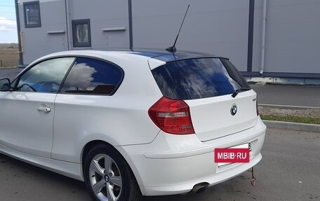 BMW 1 серия, 2010 год, 700 000 рублей, 6 фотография