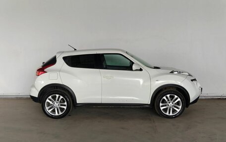 Nissan Juke II, 2013 год, 900 000 рублей, 8 фотография