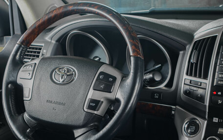 Toyota Land Cruiser 200, 2013 год, 3 999 000 рублей, 12 фотография