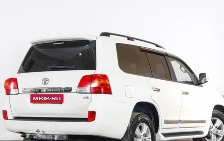 Toyota Land Cruiser 200, 2013 год, 3 999 000 рублей, 7 фотография