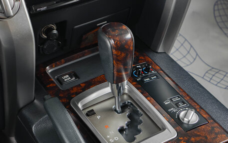 Toyota Land Cruiser 200, 2013 год, 3 999 000 рублей, 18 фотография