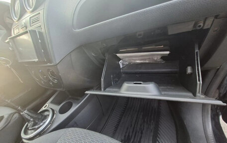 Ford Fiesta, 2007 год, 400 000 рублей, 24 фотография