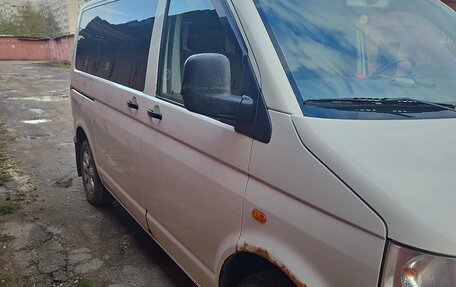 Volkswagen Transporter T5 рестайлинг, 2005 год, 750 000 рублей, 4 фотография