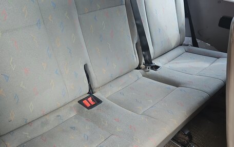 Volkswagen Transporter T5 рестайлинг, 2005 год, 750 000 рублей, 14 фотография