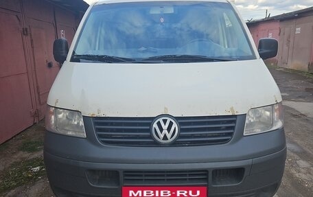 Volkswagen Transporter T5 рестайлинг, 2005 год, 750 000 рублей, 6 фотография