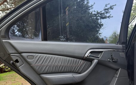 Mercedes-Benz S-Класс, 2005 год, 900 000 рублей, 20 фотография
