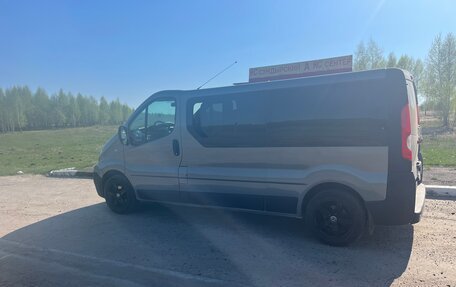 Renault Trafic, 2010 год, 1 540 000 рублей, 4 фотография