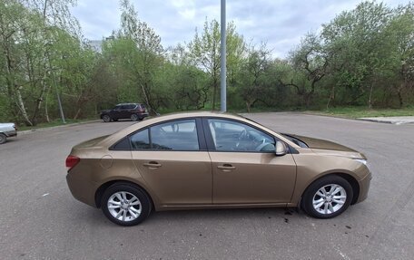 Chevrolet Cruze II, 2014 год, 900 000 рублей, 2 фотография