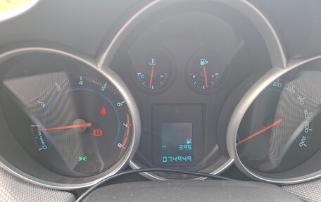 Chevrolet Cruze II, 2014 год, 900 000 рублей, 7 фотография