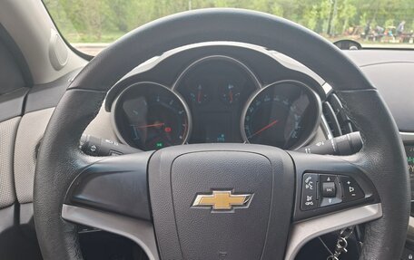 Chevrolet Cruze II, 2014 год, 900 000 рублей, 8 фотография