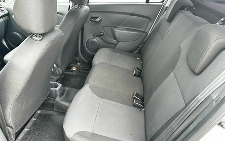 Renault Logan II, 2021 год, 600 000 рублей, 17 фотография