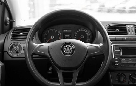 Volkswagen Polo VI (EU Market), 2018 год, 759 000 рублей, 13 фотография
