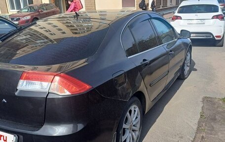 Renault Laguna III рестайлинг, 2010 год, 500 000 рублей, 2 фотография