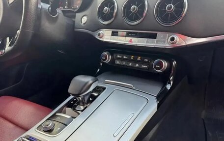 KIA Stinger I, 2019 год, 2 350 000 рублей, 7 фотография