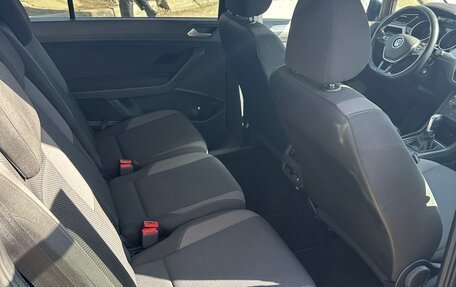 Volkswagen Touran III, 2017 год, 1 450 000 рублей, 12 фотография