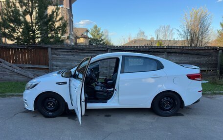 KIA Rio III рестайлинг, 2015 год, 720 000 рублей, 4 фотография