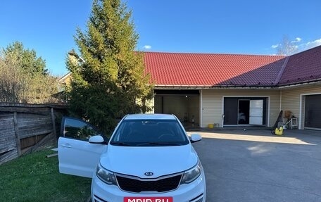 KIA Rio III рестайлинг, 2015 год, 720 000 рублей, 2 фотография