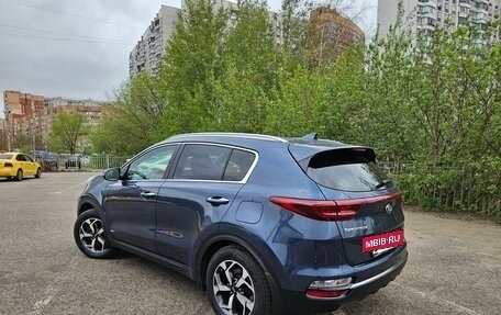 KIA Sportage IV рестайлинг, 2020 год, 2 490 000 рублей, 5 фотография