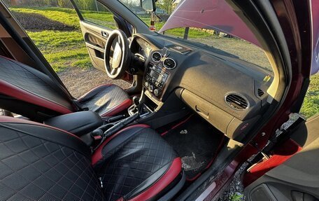 Ford Focus II рестайлинг, 2007 год, 250 000 рублей, 20 фотография