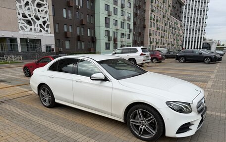 Mercedes-Benz E-Класс, 2019 год, 4 200 000 рублей, 2 фотография