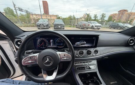 Mercedes-Benz E-Класс, 2019 год, 4 200 000 рублей, 6 фотография