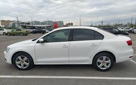 Volkswagen Jetta VI, 2012 год, 900 000 рублей, 4 фотография