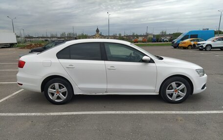 Volkswagen Jetta VI, 2012 год, 900 000 рублей, 8 фотография