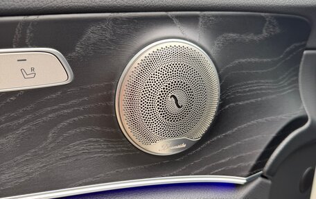 Mercedes-Benz E-Класс, 2019 год, 4 200 000 рублей, 7 фотография