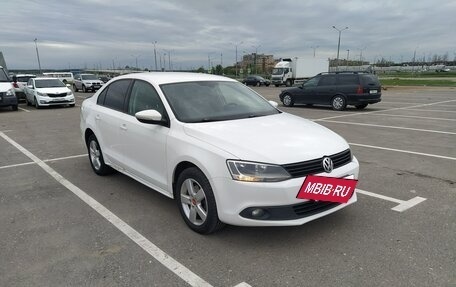 Volkswagen Jetta VI, 2012 год, 900 000 рублей, 7 фотография