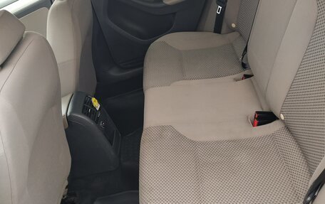 Volkswagen Jetta VI, 2012 год, 900 000 рублей, 11 фотография