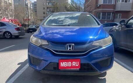 Honda Fit III, 2014 год, 700 000 рублей, 4 фотография