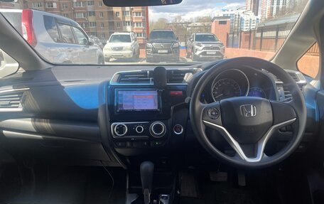 Honda Fit III, 2014 год, 700 000 рублей, 9 фотография