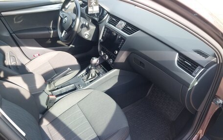 Skoda Octavia, 2018 год, 2 100 000 рублей, 16 фотография
