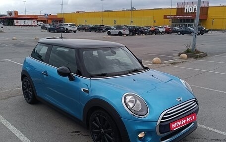 MINI Hatch, 2016 год, 1 950 000 рублей, 4 фотография