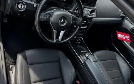 Mercedes-Benz E-Класс, 2015 год, 2 215 000 рублей, 14 фотография