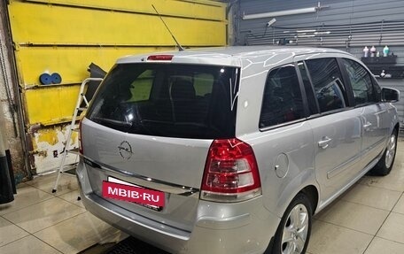 Opel Zafira B, 2011 год, 1 100 000 рублей, 9 фотография
